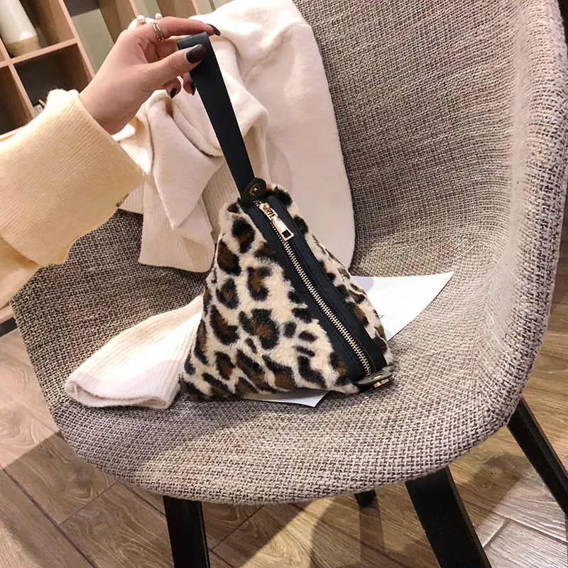 

Leopard Fashion Handbags 2018 New Phone Bag High-quality Fake Fur Women Tote Bag Triangle Hand Bag Mini Shoulder Messenger Bags