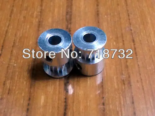 

18teeth GT2 tooth type timing pulley 6mm width 5mm bore 10pcs/lot