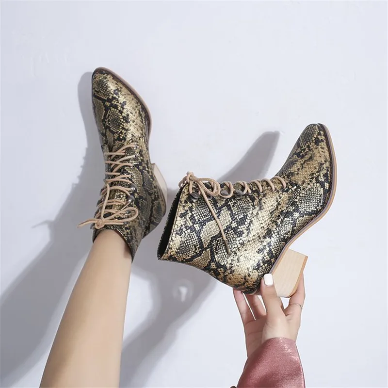 

Size 42 43 New Women Western boots Luxury Silk Boots Martin Ankle Boots New Autumn Winter Embroider pointed toe snake shoes