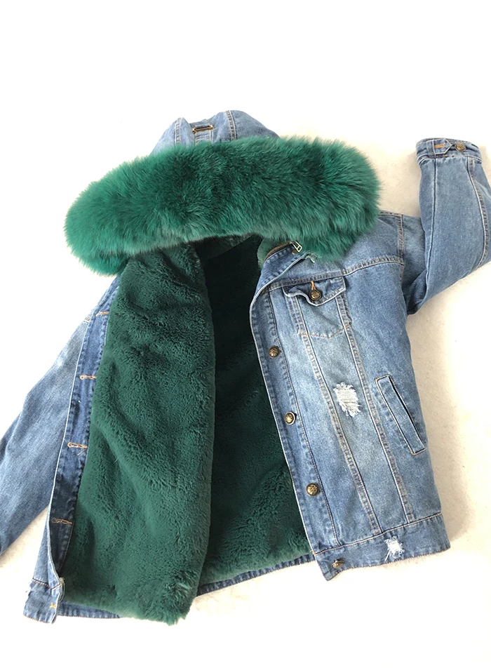 Women Denim Jacket With Fur hood Women Autumn Winter Denim Jacket Warm Upset Jacket Vintage Long Sleeve Loose Jeans Coat Outwear