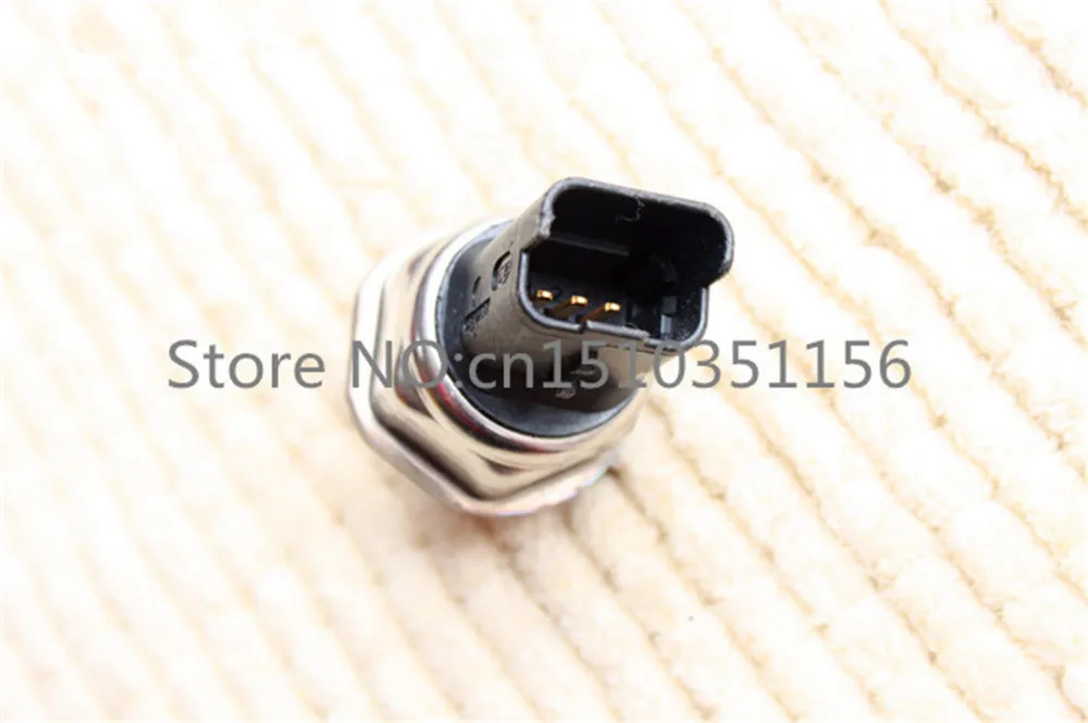 Case For Peugeot / Citroen Fuel Pressure Sensor