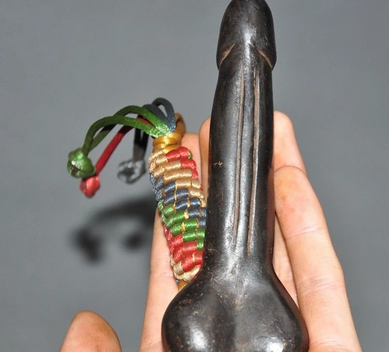 

Rare Old Tibet temple Buddhism temple bronze Male genitals Giant God Statue