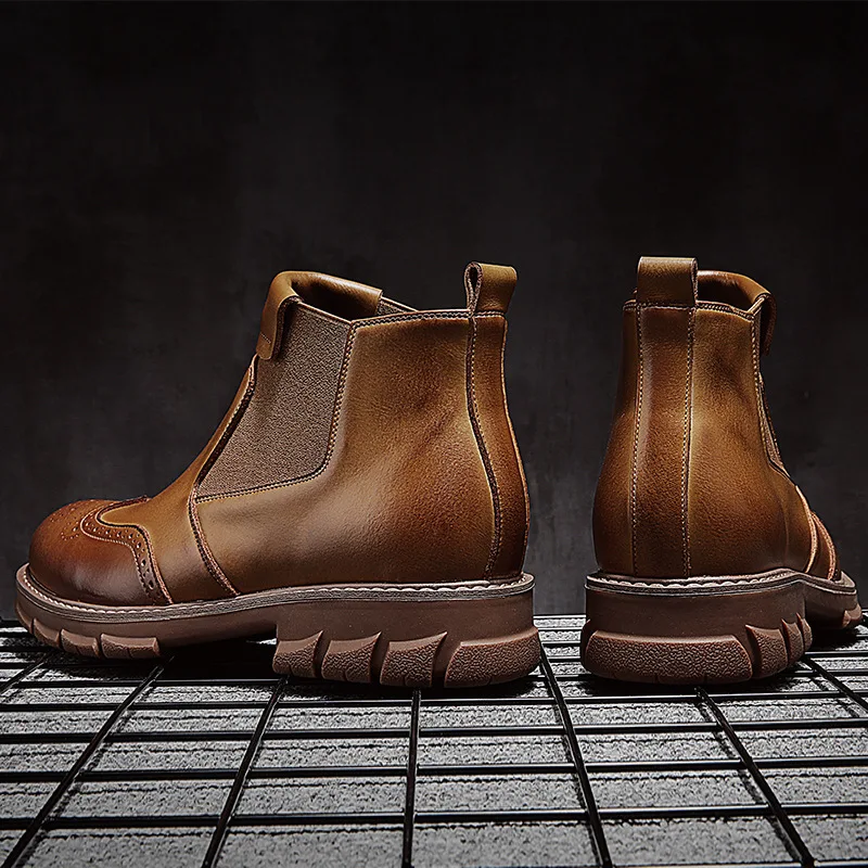 

Plus velvet Martin boots men 2018 new men's casual warm cotton boots fashion trend Chelsea boots leather.