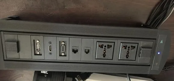 

Chile plug flipping HDMI VGA usb socket free shipping