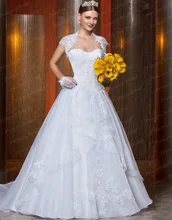 Brazilian Style Bridal Gown Puffy Ball Gown Sweetheart Neckline Sweep Train Lace Up Back Wedding Dress With Appliques VP021