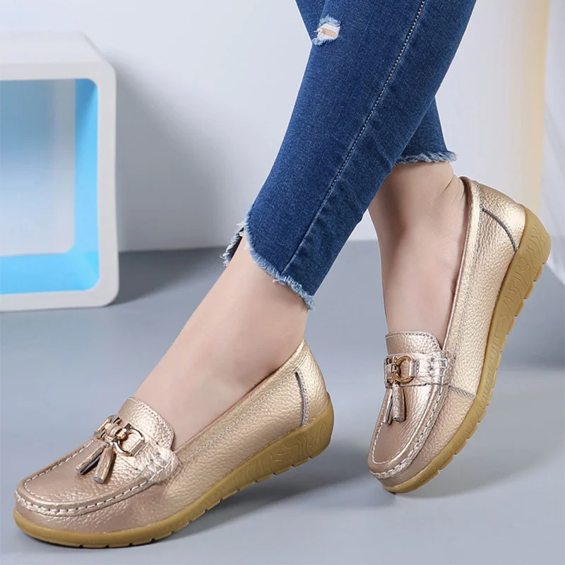 

Women Fringe Metal Slip On Autumn Loafers Moccasins Plus Size Female Soft Bottom Wedges Ladies Fashion Ballet Mother Shoes