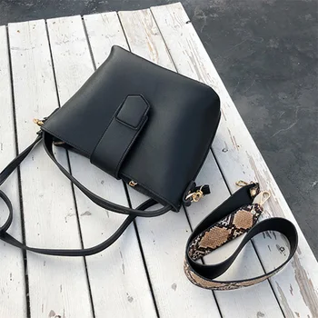 

2 Pcs Women Bucket Handbag Set 2019 Crossbody Bags Lady Shoulder Bag Wide Snake Strap Black PU Leather Casual Female Tote Bag