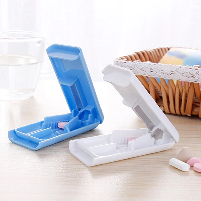 Portable Tablet Pill Cutter Splitter Medicine Storage Splitters Cut Slicer Home Portable Pill Cases Dispenser Random