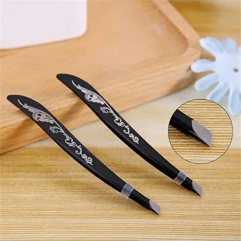 

1pc Black Eyebrow Tweezers Stainless Steel Facial Hair Removal Eyebrow Trimmer Eyelash Curler Makeup Beauty Makeup Tools