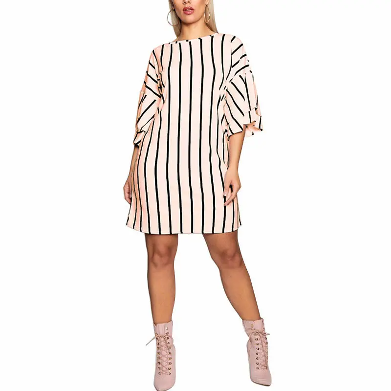 

Pregnant Women 2018 New Summer EuropeHot Fashion Stripe Petals Half Sleeve Dress Large Size Female Pregnancy Dresses YFQ255