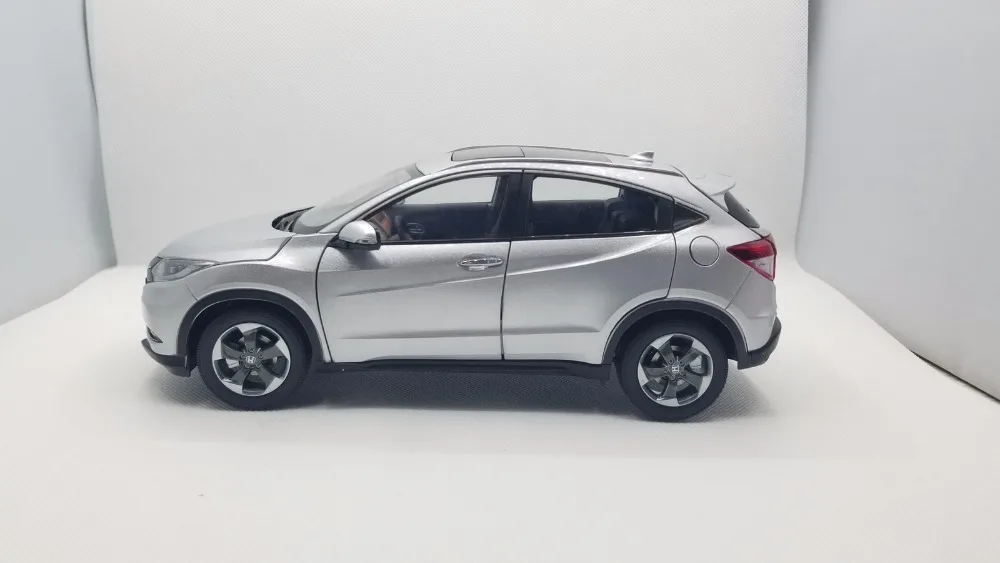 1:18 литая под давлением модель для Honda Vezel HR-V серебро внедорожник редкий сплав игрушечный автомобиль миниатюрная коллекция подарки HRV HR V