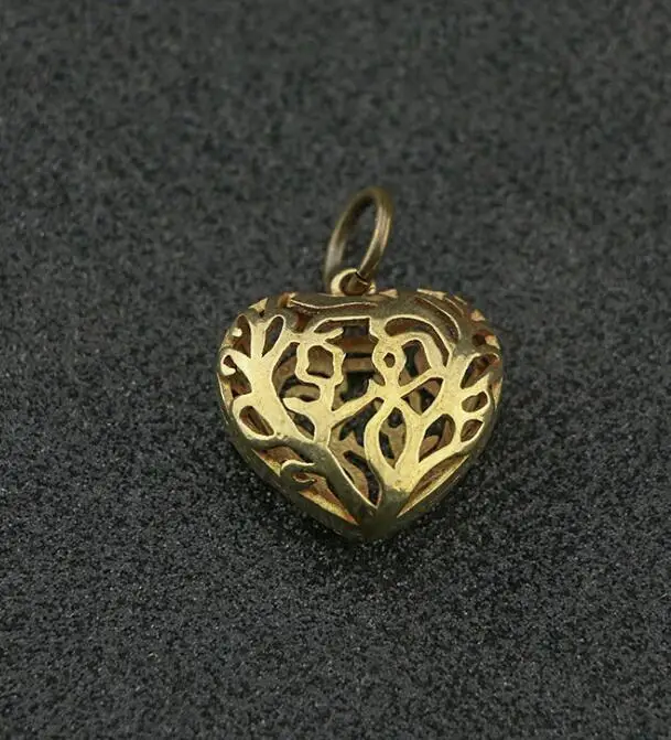 

Collectable Chinese Pure Brass Carved Hearts of lovers Car key chain Exquisite Small Pendant Statues