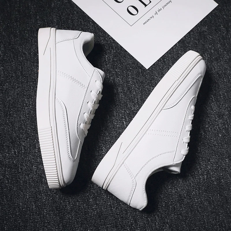 

Men's Vulcanize Shoes Flat with Breathable Walking Sneakers Simple Trendy Men Outside Footwear Korean Style Lace-up White Chic