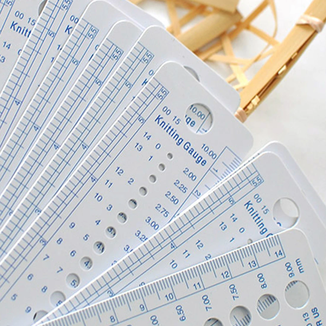 

Hot sale High Quality UK US Canada Sizes Knitting Needle Gauge Inch Sewing Ruler Tool Measure Sewing