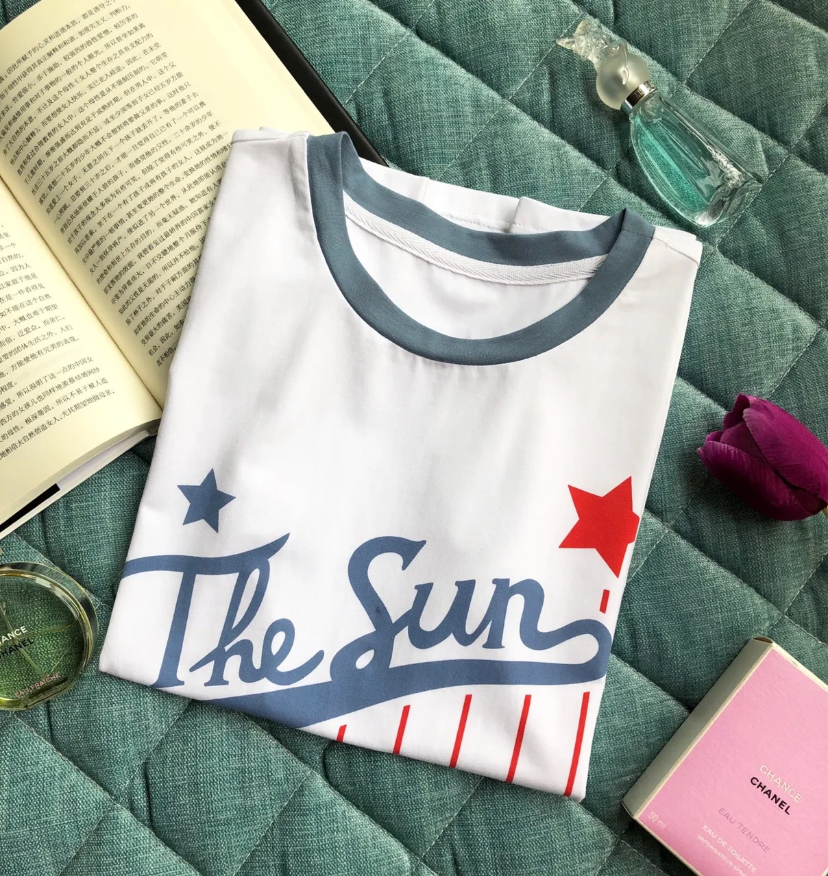 

Women T-shirt 2019 Summer New Street Retro Contrast Letter Print Short Sleeve T-Shirt