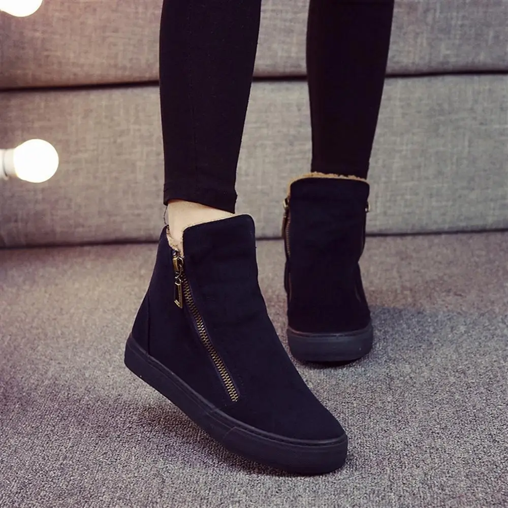 

2018 New Winter Women Boots Female Zipper Flock Anti Slip Snow Ankle Boots Ladies Cashmere Plush Sneakers Casual Shoes Botas