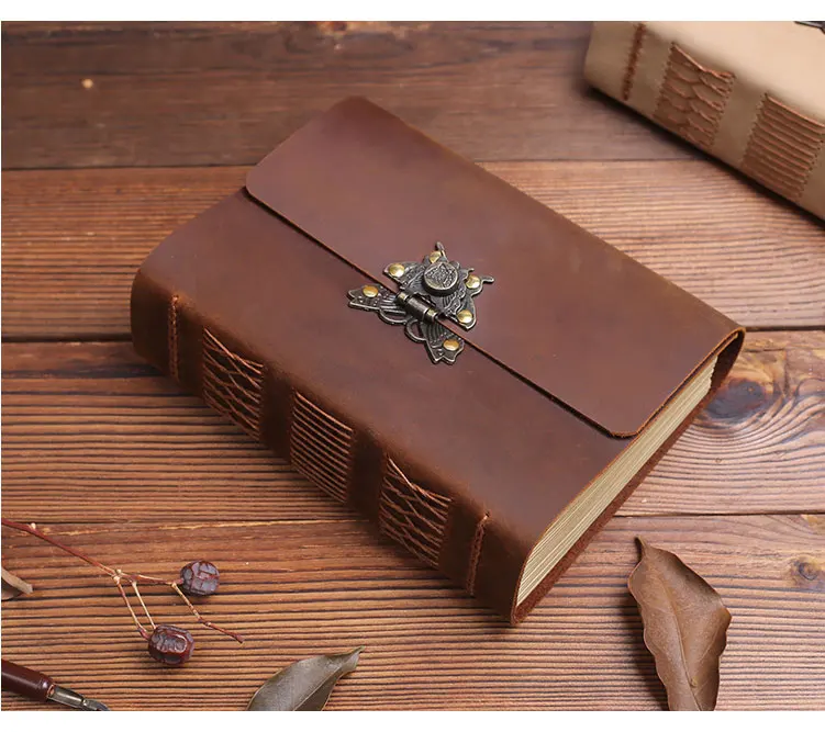 

5CM super thick leather notebook butterfly buckle retro travel hand account European diary notebook line notebook stationery