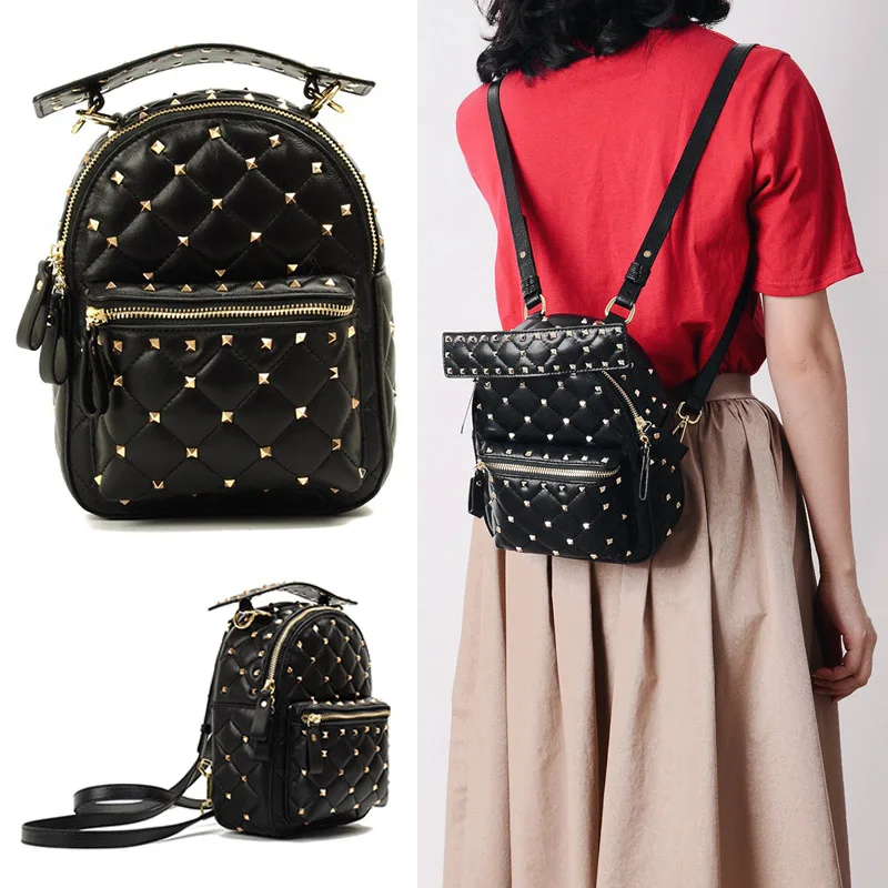 

ew Fashion Women Backpacks 2018 Washed Leather Backpacks Lady Girls Travel Women Bags Rivet Backpacks Student School Bag Hot