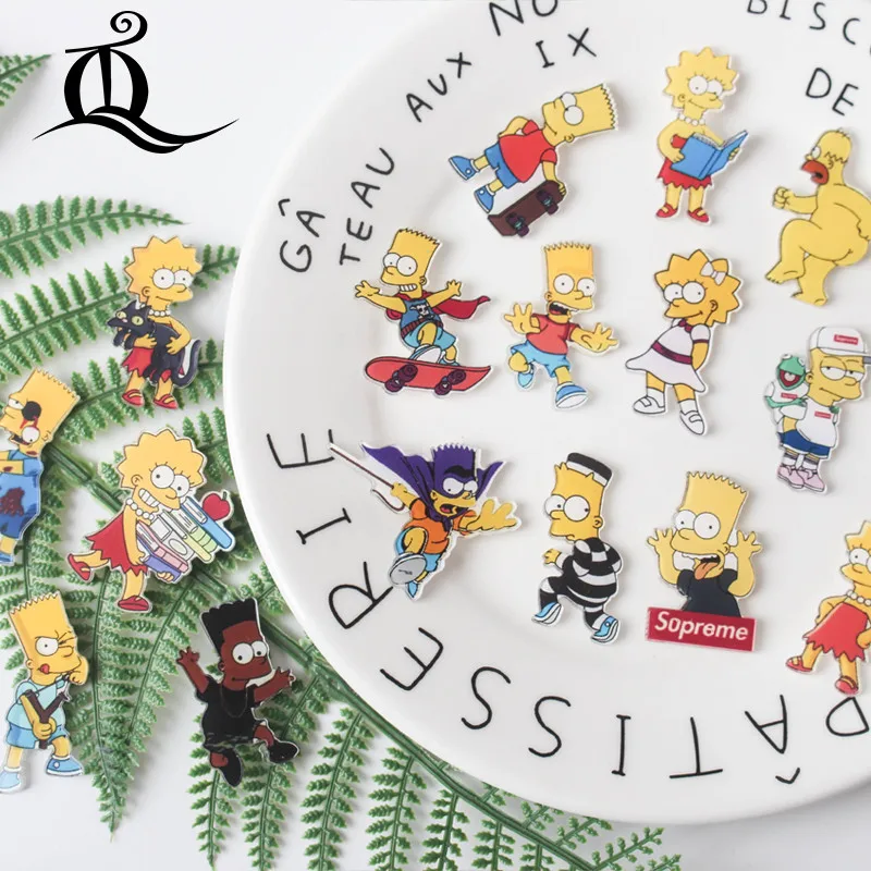 

Hot 1PCS the Simpsons cartoon brooch Mix Icons On backpack Acrylic Badges Cartoon Pin Badges For Clothes Decoration Badge Z77
