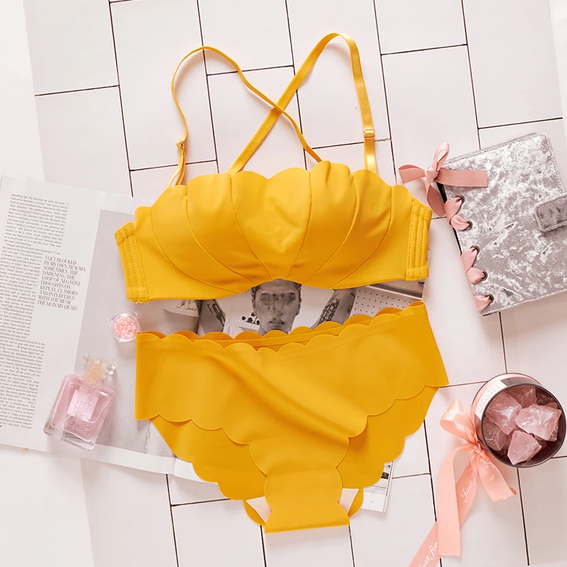 

Lingerie Sexy Women Seamless thicken Cup Push Up Underwear wave pure color Bra Set Yellow Lucky Girl Gift ice silk Intimates