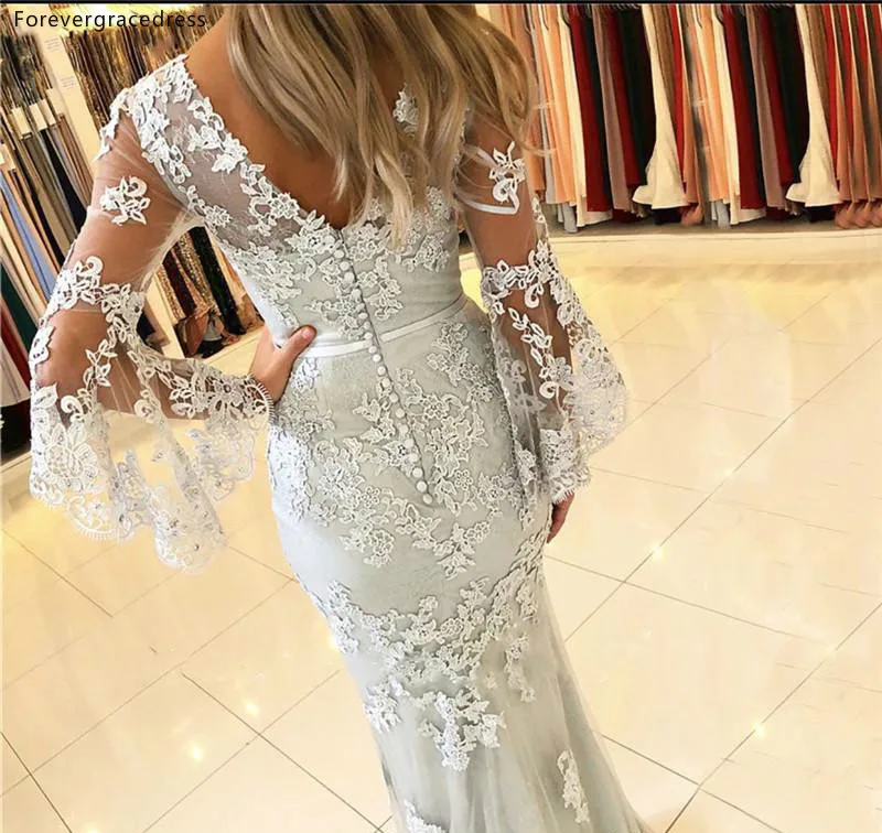 Modest Long Sleeves 2019 Mother Dresses Formal Mermaid V Neck Sheer Appliques Button Covered Back Long Mother of Bride Evening Prom Gowns 135 (1)
