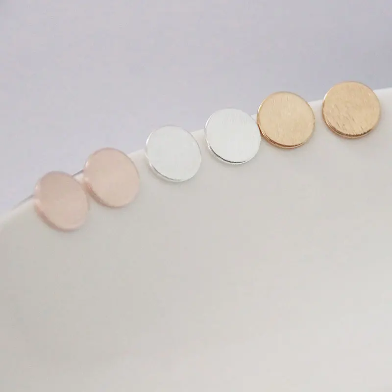 

1Pair Copper Curve Circle Earrings Tiny Simple Glossy Round Cake Earring Moon Sun Studs for Women Radiant Circle Fashion Jewelry
