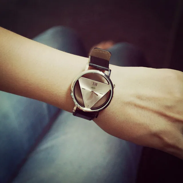 Fashion Mens Women Watches Unique Hollowed-out Triangular Dial Black PU Leather Fashion Mens Women Watches Unique Hollowed-out Triangular Dial Black PU Leather