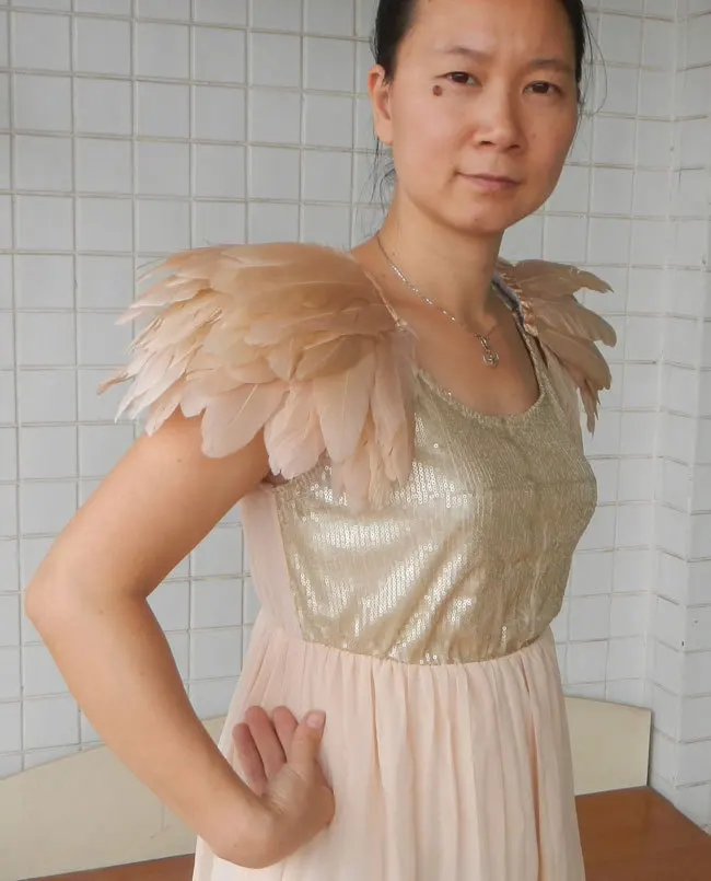 

Free shipping, handmade Nude pink feather shoulder epaulette #FSP13003R