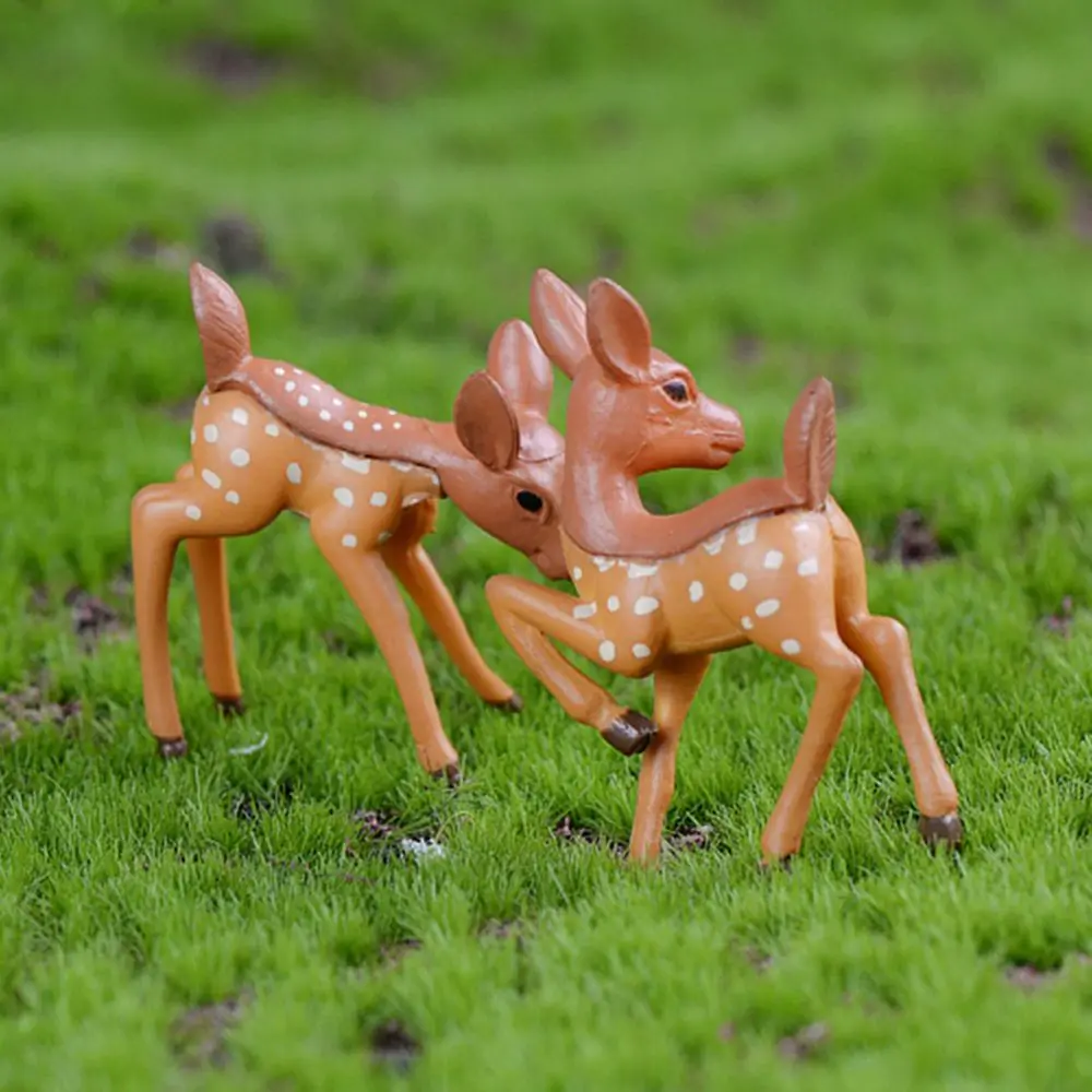 AEL_2pcs-Set-Miniatures-Gnomes-Moss-Terrariums-Resin-Crafts-Figurines-Artificial-Mini-Sika-Deer-Fairy-Garden-For (1)
