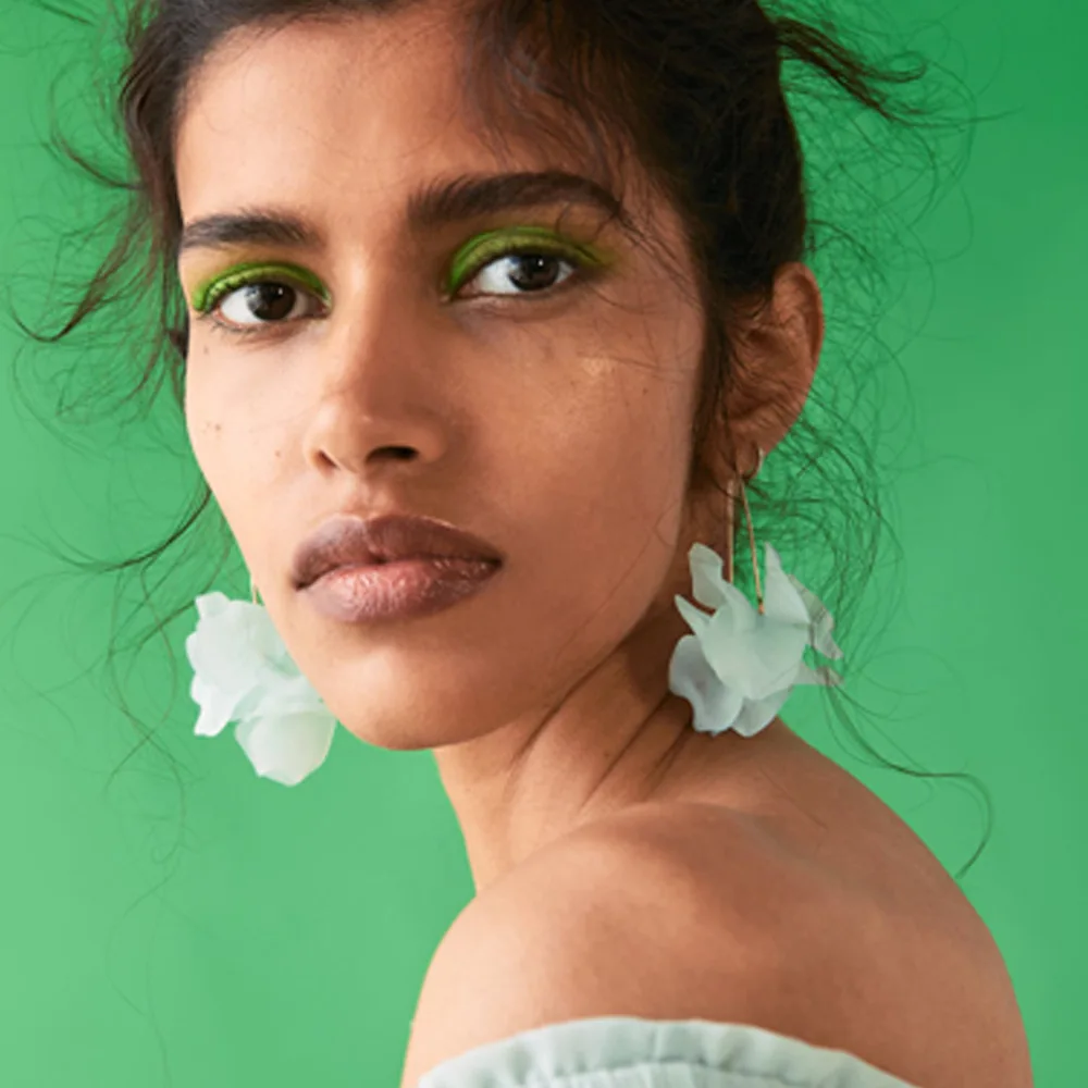 

ZA 2019 Fashion Women Multicolor Resin Flower Earring Bohemia Handmade Petal Long Hook Hanging Earring Girls Party Jewelry Gift