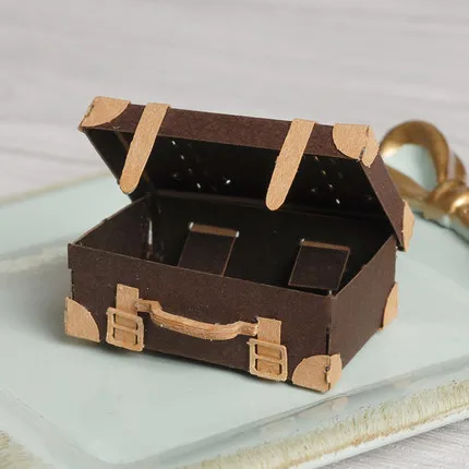 

Mini Vintage Trunk Papercraft Model For Kids Toy DIY 3D Paper Model
