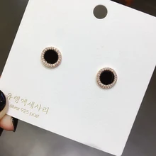 Тонкий черный Пластик круглые серьги-гвоздики золотые, розовые серьги Цвет микро украшенное кубическими камнями циркония Для женщин серьги Модные украшения