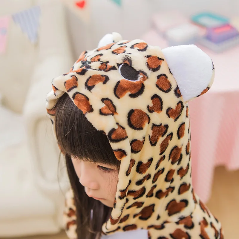 Tanie Chłopiec dziewczyna dzieci Leopard piżamy zestaw flaneli dla dzieci zwierząt Cartoon Cosplay z kapturem Pijama infantil Kigurumi bielizna nocna