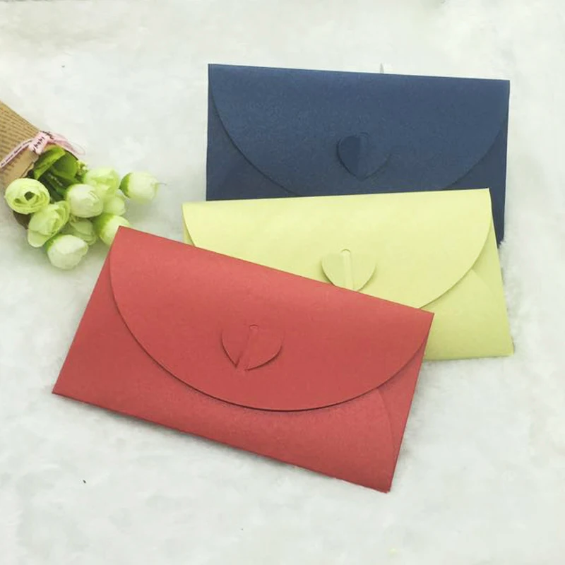 50PCS/LOT Colored love Buckle Kraft Paper Envelopes Simple Love Retro Buckle Decorative Envelope Small Paper Envelope 17.5*11cm