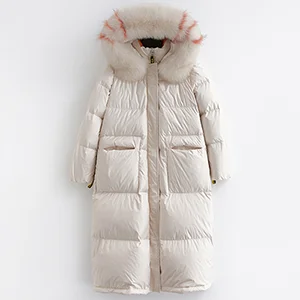 Женский пуховик, зимняя куртка на белом утином пуху, женское длинное пальто с большим меховым воротником из енота, парка, шикарная зимняя куртка с вышивкой