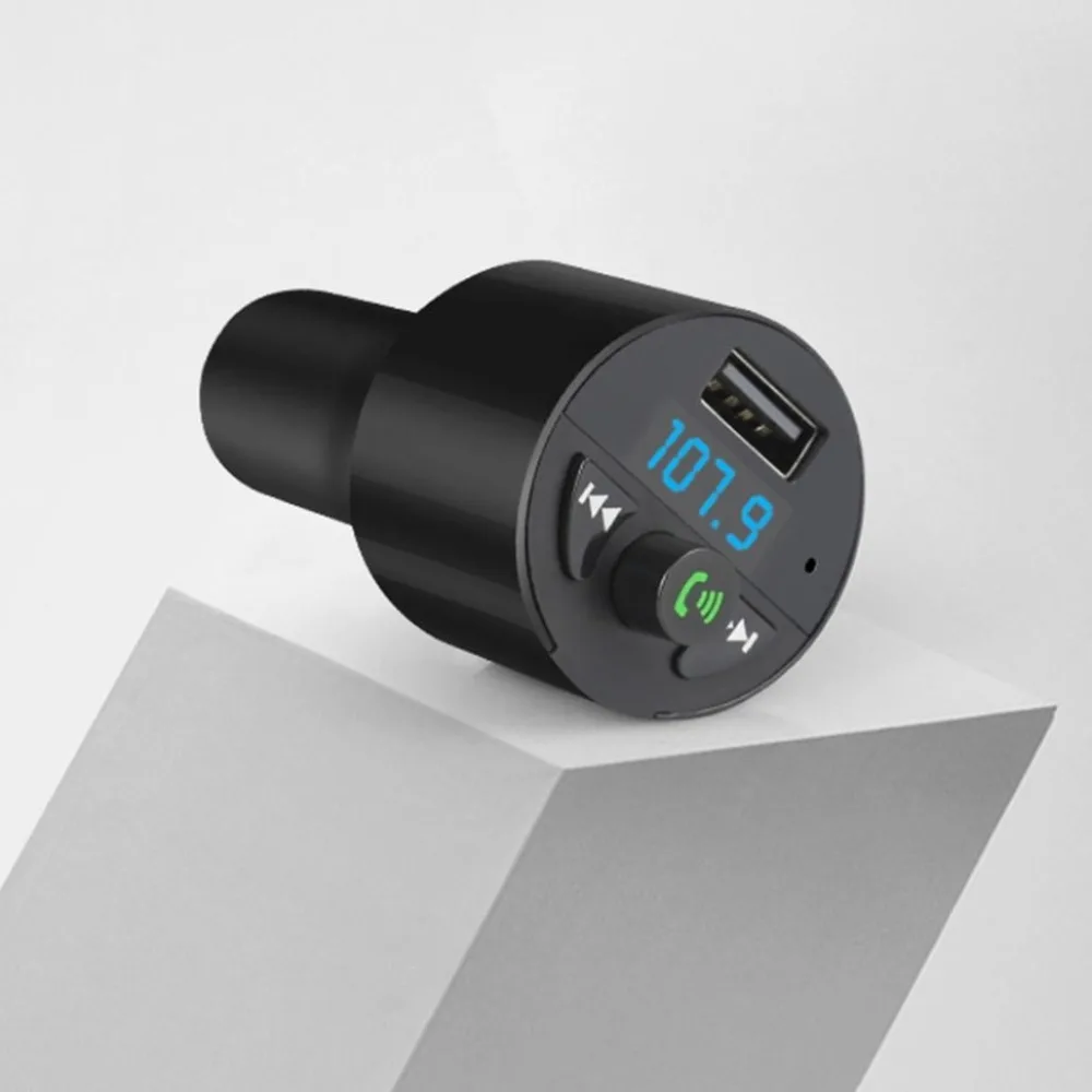 

BT-C2 Bluetooth Car Kit Hands Free Wireless FM Transmitter Audio MP3 Music Player Handsfree Call FM Transmitter Digital Display