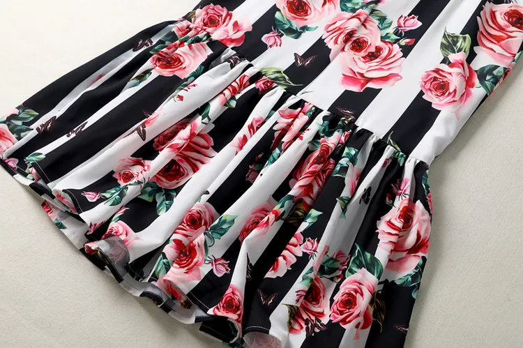Black and white stripes strap dress (2)