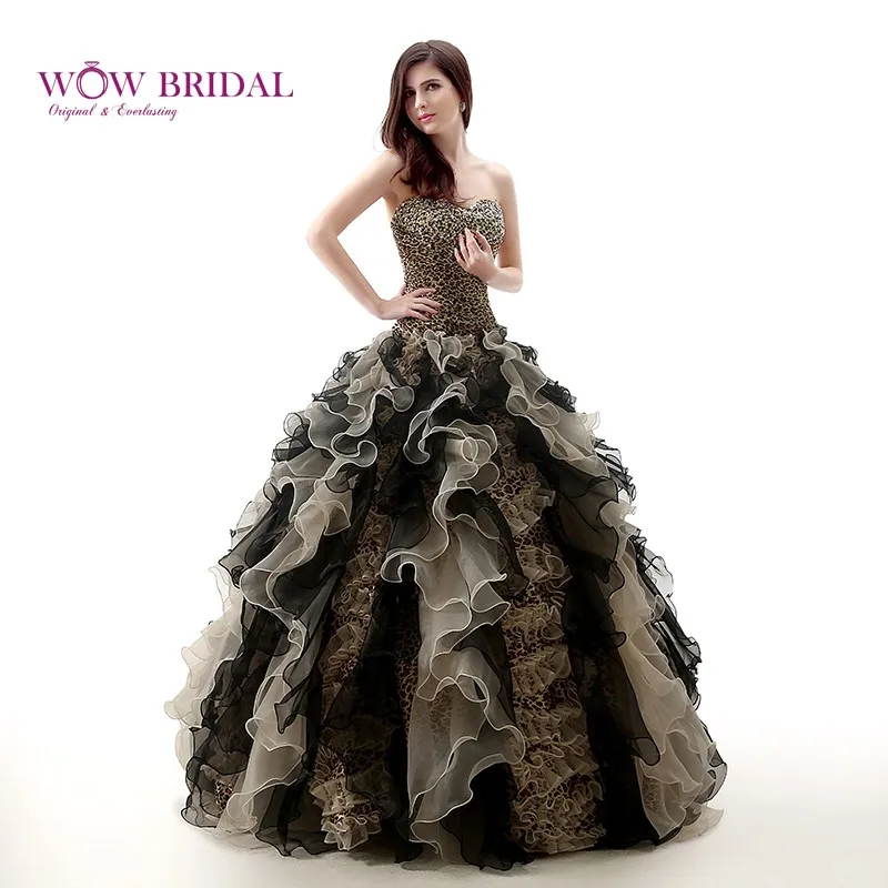 Wowbridal Сексуальная Печати Леопарда Quinceanera Платье Без Бретелек Блесток Бисера Органзы Многоуровневое Ruffles Бальное платье для 18