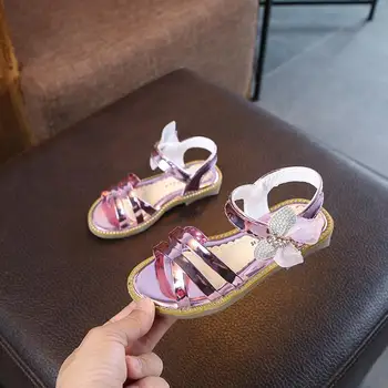 

Summer sandals for baby girls 2019 Fashion butterfly children leather sandals sweet princess shoes wedding party girls shoes