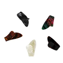1pc Wholesale Top Quality Large Right Hand Thumb Guitar Picks Giutar Plectrum Celluloid Guitar Parts & Accessories