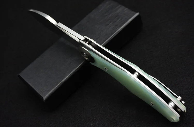 3685983831_1880496611