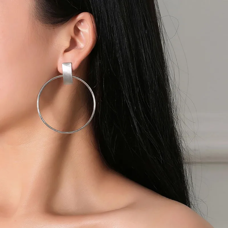 Woman New Gold Silver Ring Earrings Round Ring Earrings Exaggerated Versatile Hollow Ring Business Female Earrings