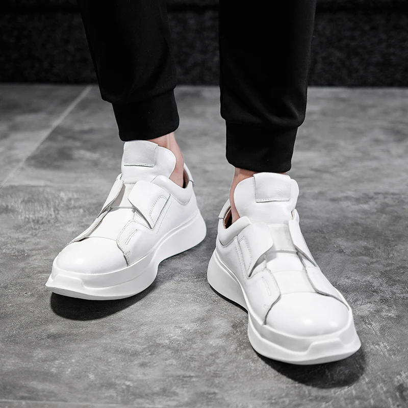 

Italy Designer Genuine Leather Men Skateboarding Shoes Lace Up Breathable Casual Sneakers Fashion Men Trainers Shoes Size 36-45