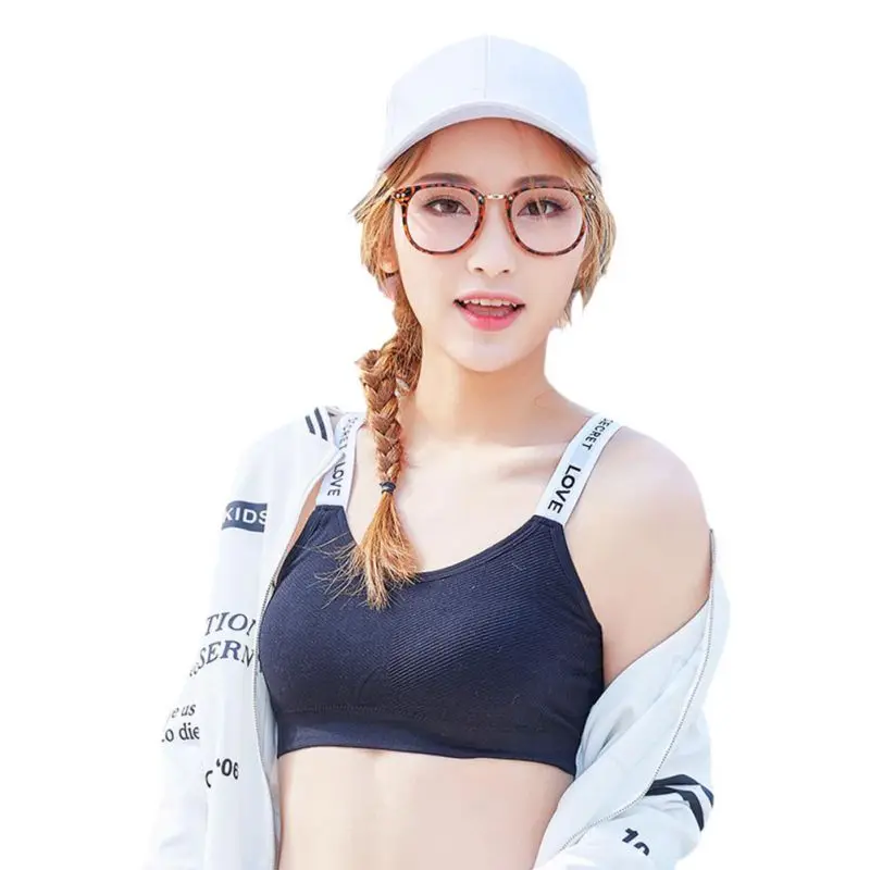 how to wear a bra with a tank top