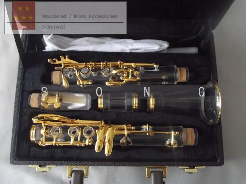 

Excellent soprano Bb clarinet great sound material & techniques