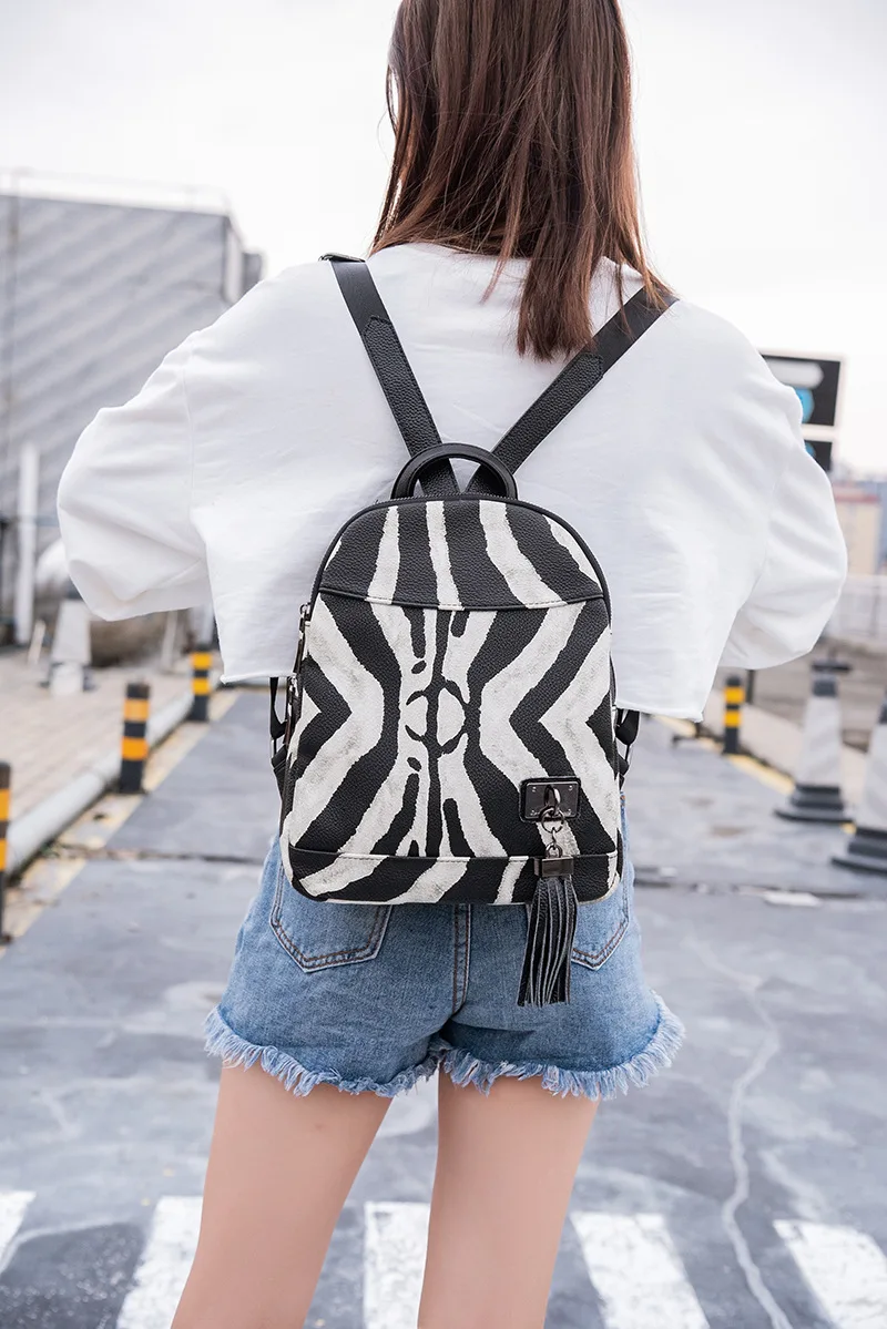 Listen Akon 322a 激安 新到着バックパックソフトレザー Pu 品質ゼブラ革パターンの女性のバッ グショルダートラベルスクールバッグバック大袋 オンライン 価格 Listen Akon 322a 激安 新到着バックパックソフトレザー Pu 品質ゼブラ革パターンの女性のバッ グショルダートラベルスクールバッグバック大袋 オンライン 価格