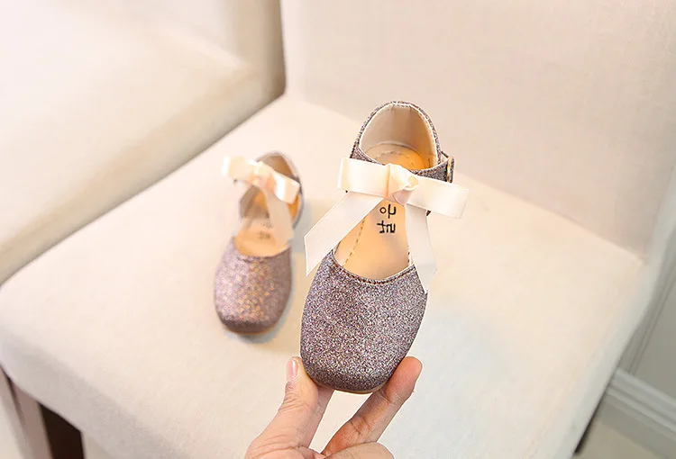 10548831033_2080203372