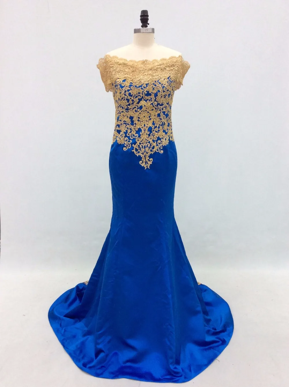 Elegant Evening Dresses Long 2019 Mermaid Off Shoulder Gold Embroidery Floor Length African Women Blue Formal Prom Evening Gown Elegant Evening Dresses Long 2019 Mermaid Off Shoulder Gold Embroidery Floor Length African Women Blue Formal Prom Evening Gown