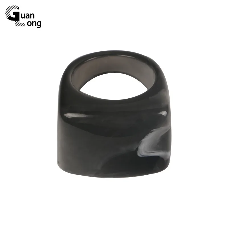 

GuanLong Vintage Geometric Personality Black Resin Big Beautiful Rings for Women Fashion Jewelry Simple Ring for Girls Wholesale