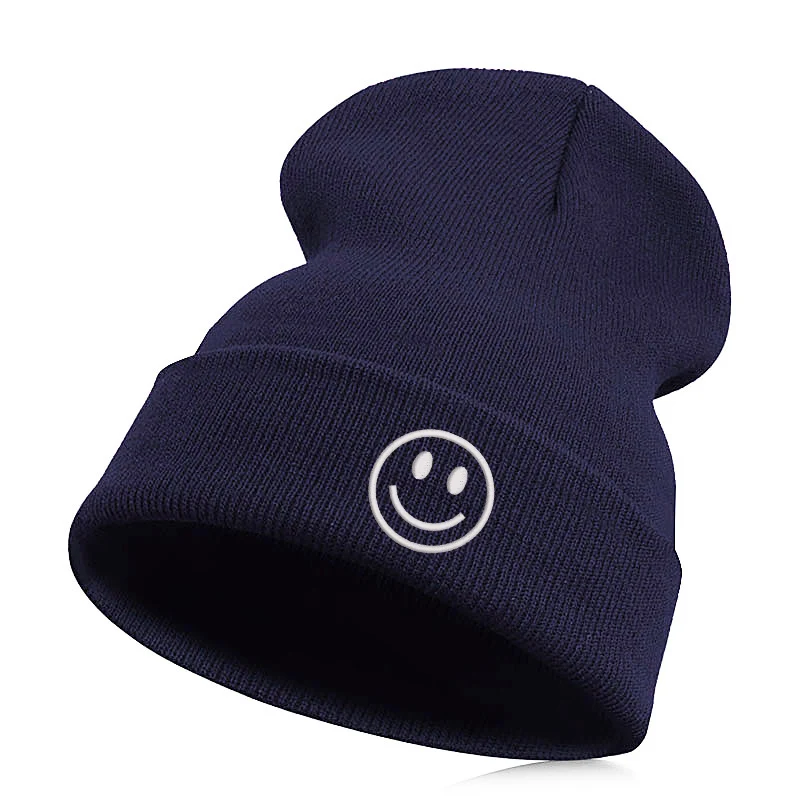 Beanie шляпа Skullie шапка, вязаная шапка-носок Зимняя Вышивка в стиле панк Для мужчин Для женщин личности подростков уличных танцев-улыбка Добрый день настроение